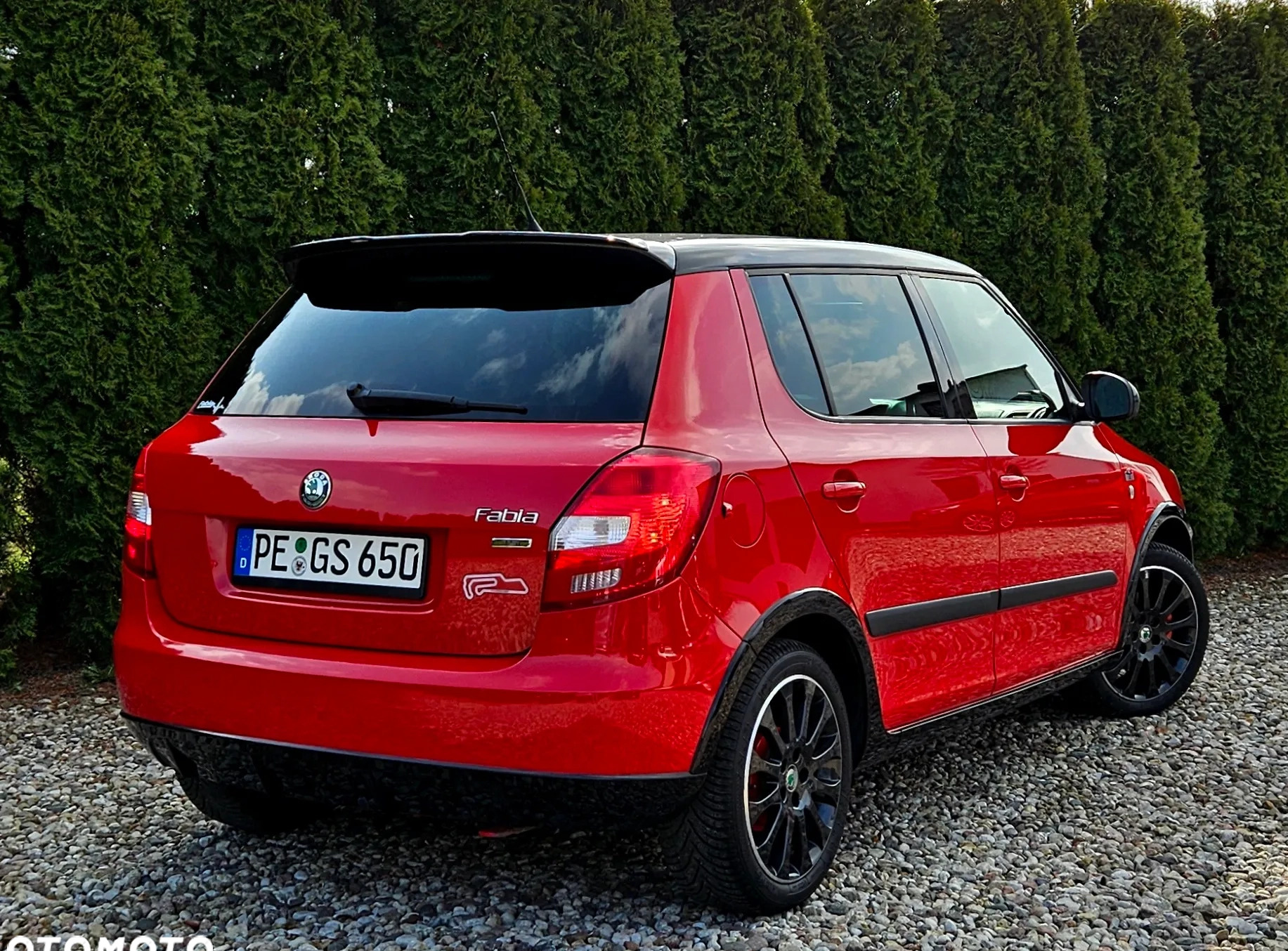 Skoda Fabia cena 23800 przebieg: 118537, rok produkcji 2011 z Piechowice małe 277